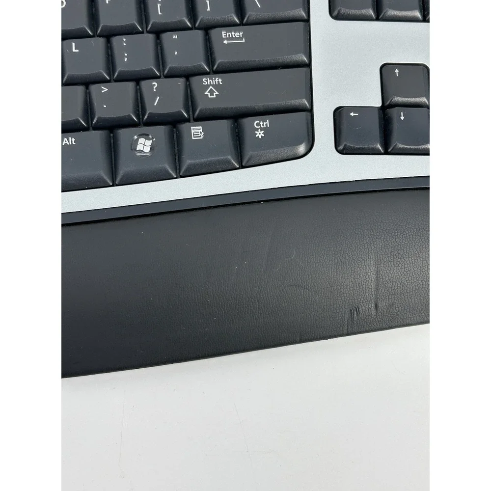 Microsoft Wireless Laser Keyboard 6000 v2.0 Ergonomic No Dongle - Nice Condition